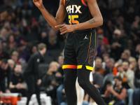 IM电竞下载-包含太阳主场不败纪录被打破，球队寻找复苏之路的词条