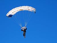 IM电竞官网首页-当平行宇宙的篮球传奇交汇，新疆轻取湖人，欧文在2026世界杯封神