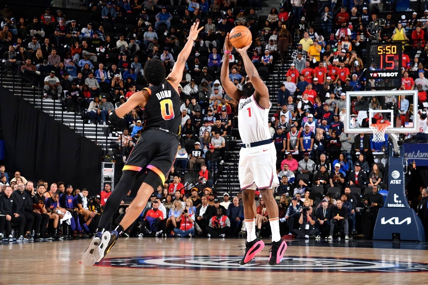 包含太阳主场不败纪录被打破,球队寻找复苏之路的词条 包含太阳主场不败纪录被打破,球队寻找复苏之路的词条