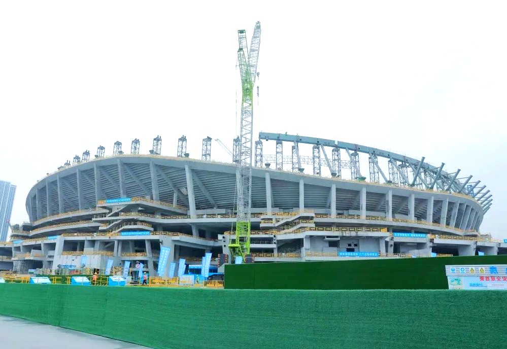 足球场地设施改善工程持续进行，提升球场质量