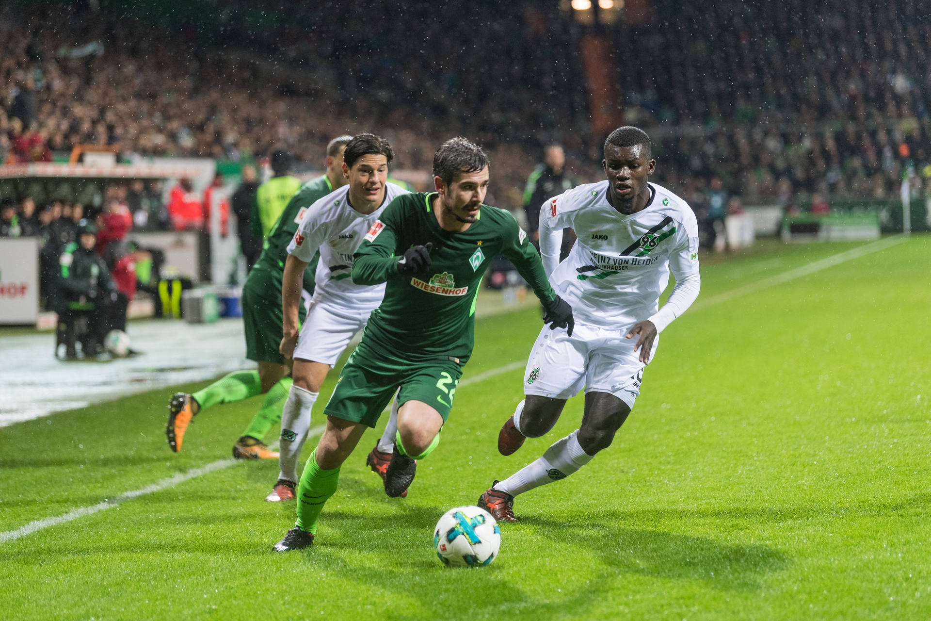 不莱梅客场失利,德甲战绩略显低迷的简单介绍 不莱梅客场失利,德甲战绩略显低迷的简单介绍