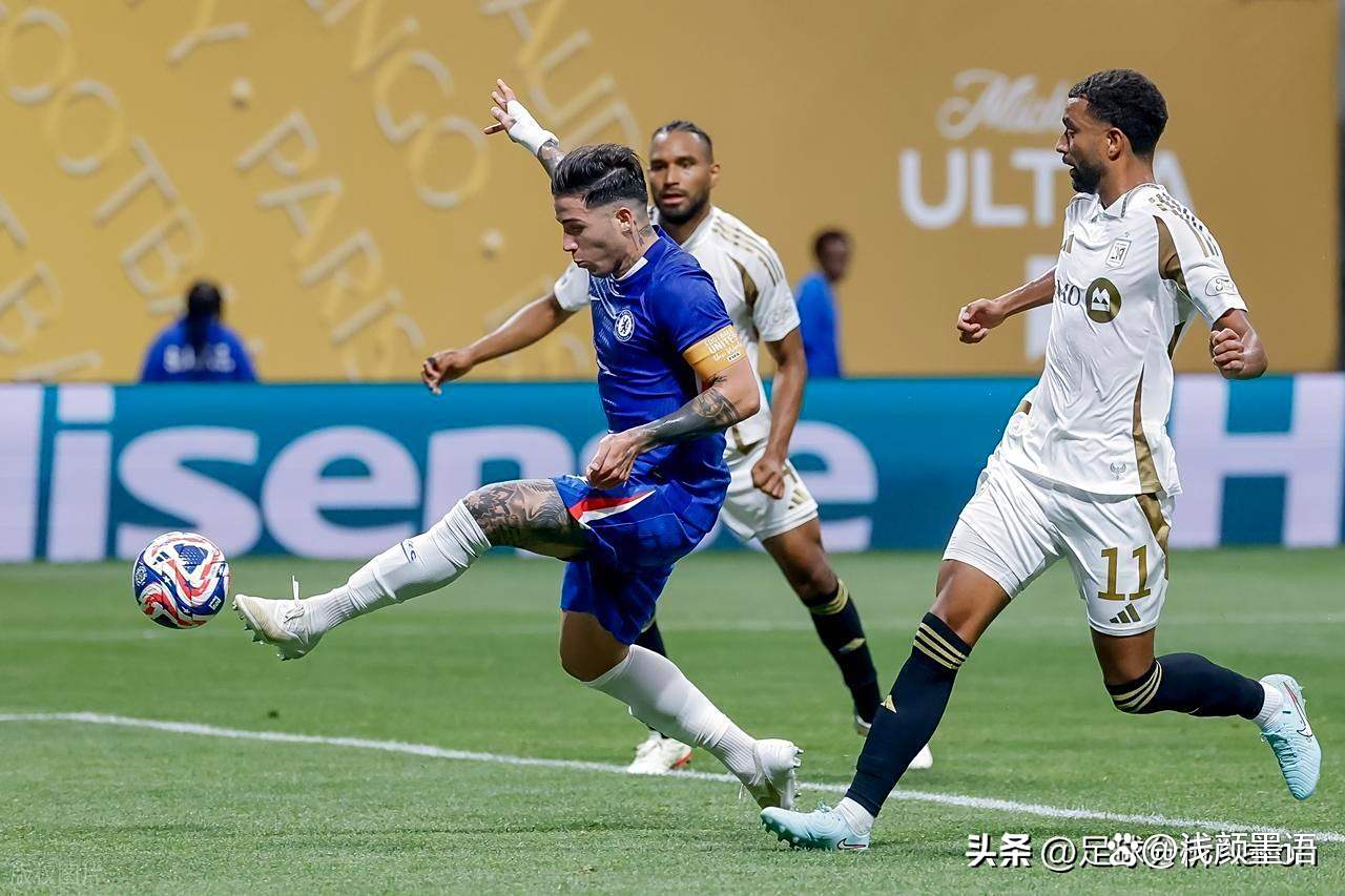 切尔西攻防不均衡,要想取胜需稳固后防 切尔西攻防不均衡,要想取胜需稳固后防