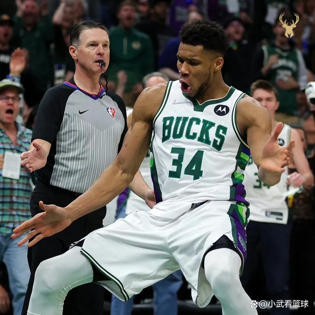 雄鹿队在主场比赛中火力全开，轻松取胜的简单介绍