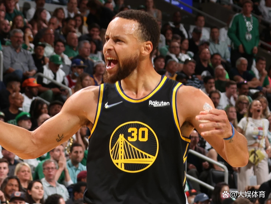 里昂战胜尼斯,实力全面压制对手 里昂战胜尼斯,实力全面压制对手