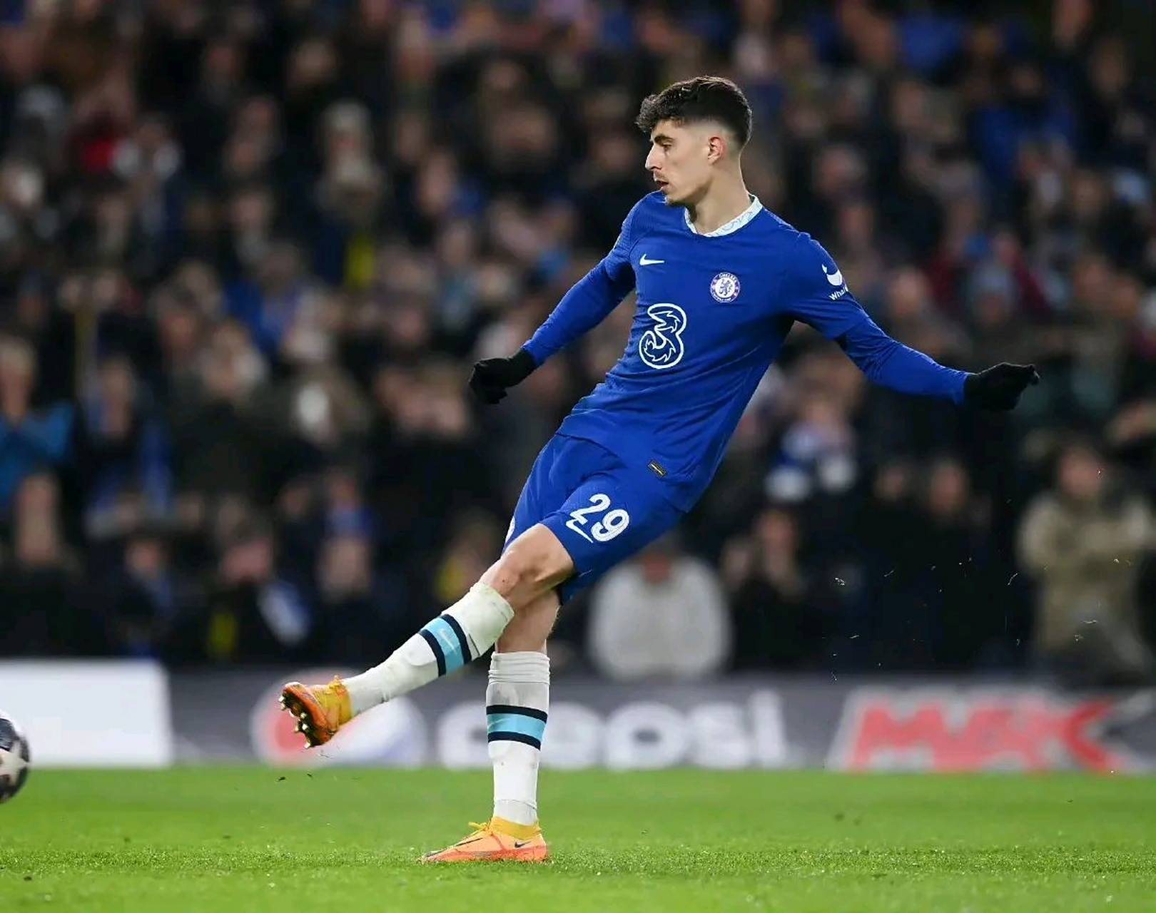 切尔西逆转多特蒙德,提前晋级淘汰赛 切尔西逆转多特蒙德,提前晋级淘汰赛