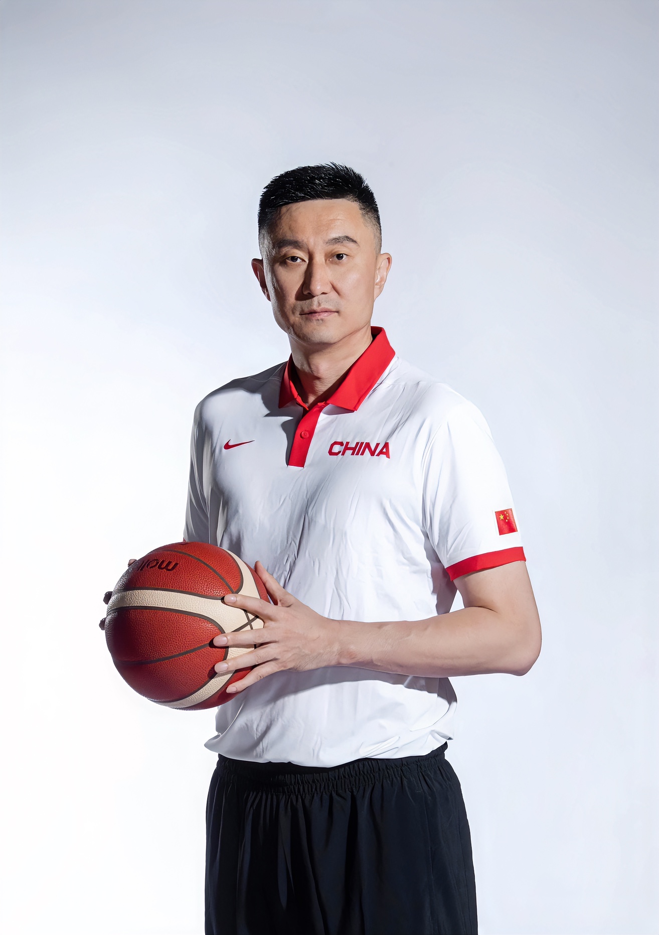 关于杜锋主帅调整策略,领导球队取得胜利的信息 关于杜锋主帅调整策略,领导球队取得胜利的信息