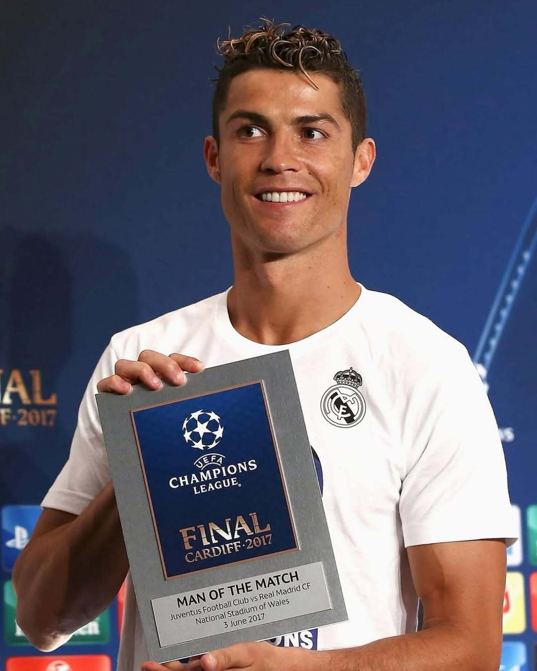 欧冠巨头争霸，谁能握住胜利的最后机会