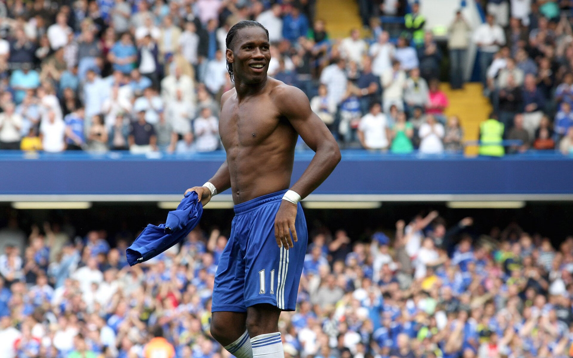 欧冠半决赛之夜,阿克如何用压制级表现改写比赛剧本